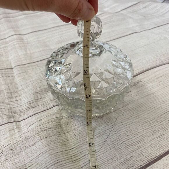 Beveled glass candy dish w/removable lid - Picture 7 of 7